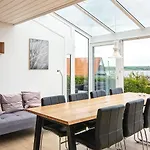 Seaside Serenity In Vemmingbund-by Traum Holiday home *